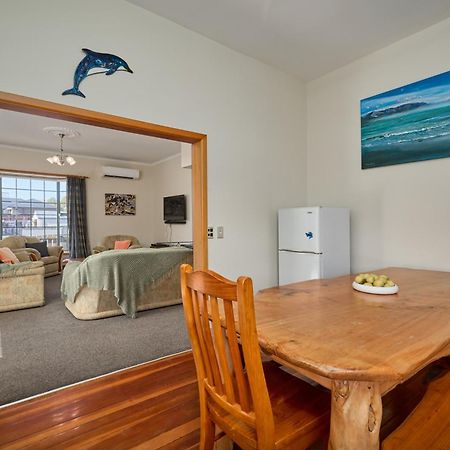 Ludstone Villa - A Charming Family Home 카이코라 외부 사진